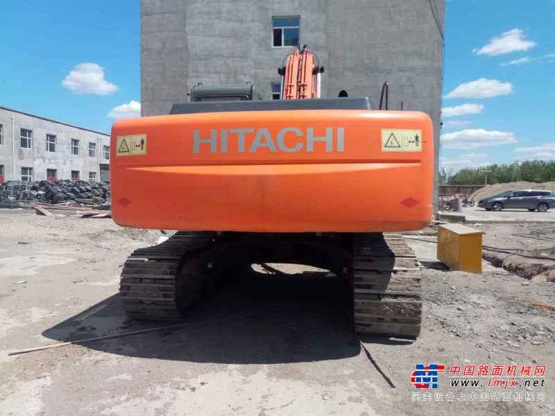 黑龙江出售转让二手8000小时2011年日立zx240挖掘机