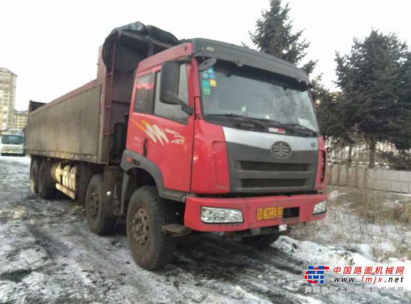 吉林出售转让二手2010年解放奥威ca3250p66k24l1t1e自卸车