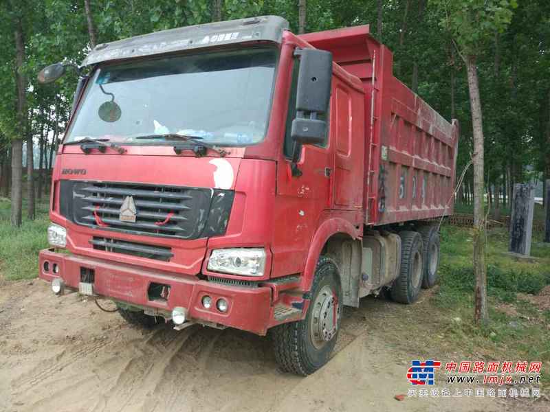 山东出售转让二手2009年中国重汽豪泺zz3257n3847c自卸车