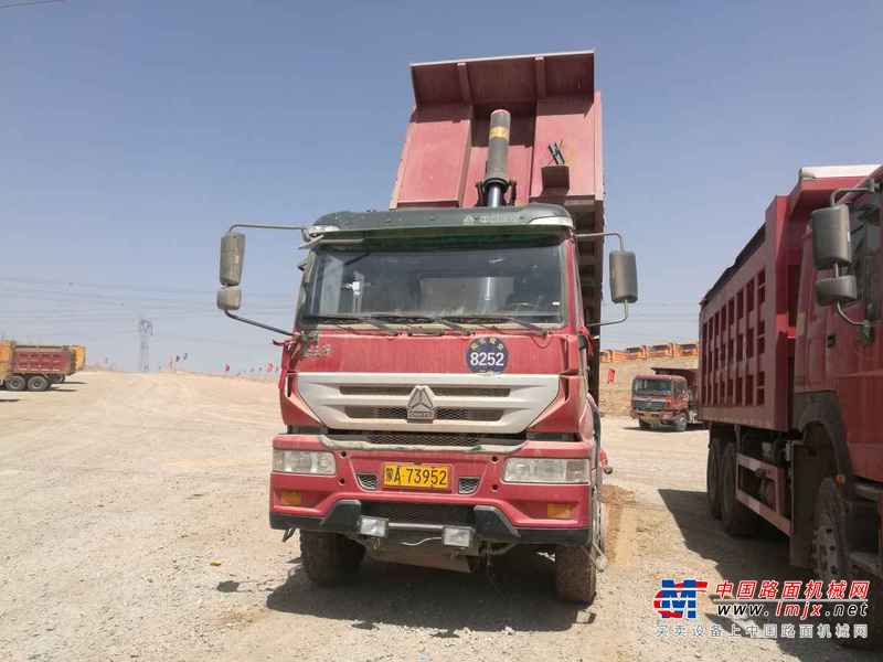 山西出售转让二手2013年中国重汽金王子zz3311n4661c1自卸车