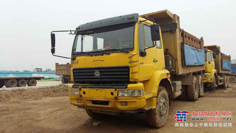 山西出售转让二手2010年中国重汽金王子zz3251n4241c1自卸车