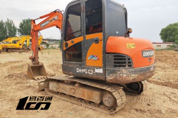 郑州市出售转让二手2009年斗山DH60-7挖掘机