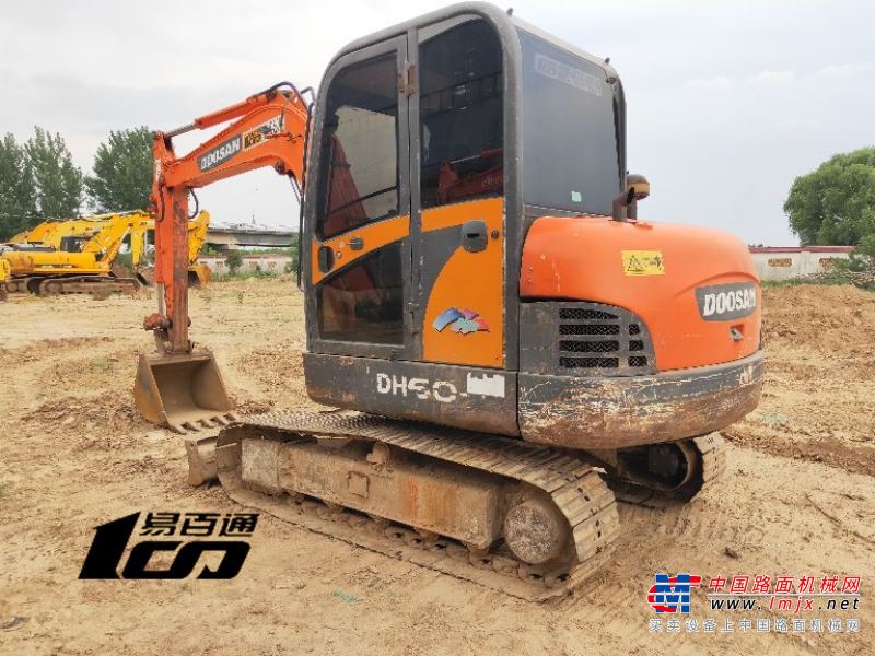 郑州市出售转让二手2009年斗山DH60-7挖掘机