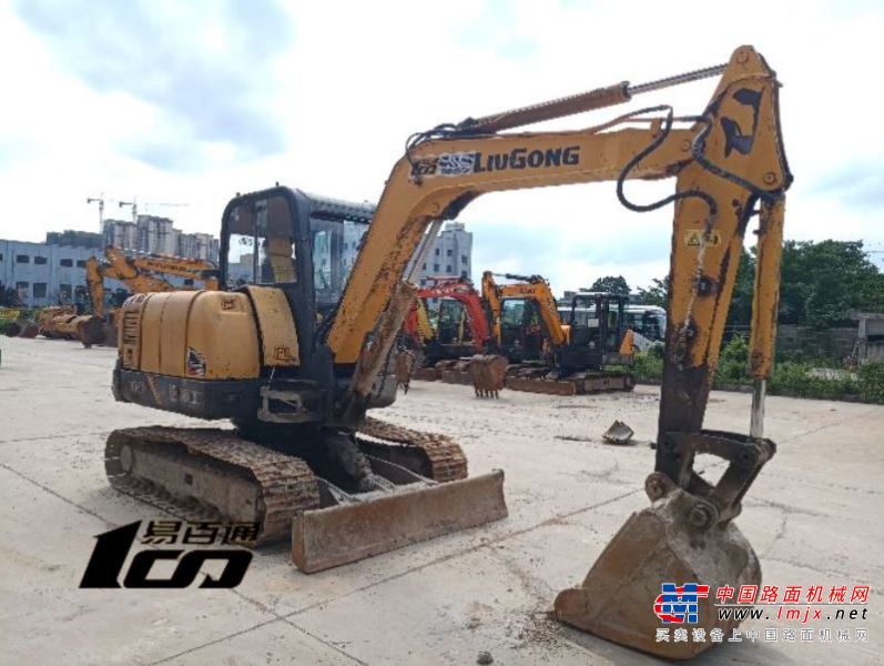 贵阳市出售转让二手2014年柳工906D挖掘机