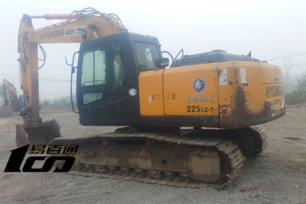 石家庄市出售转让二手2011年现代R225LC-7挖掘机