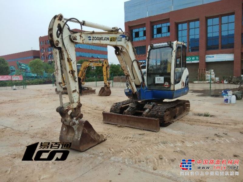 湘潭市出售转让二手2010年中联重科ZE60E挖掘机