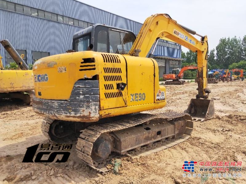 郑州市出售转让二手2009年徐工XE75挖掘机
