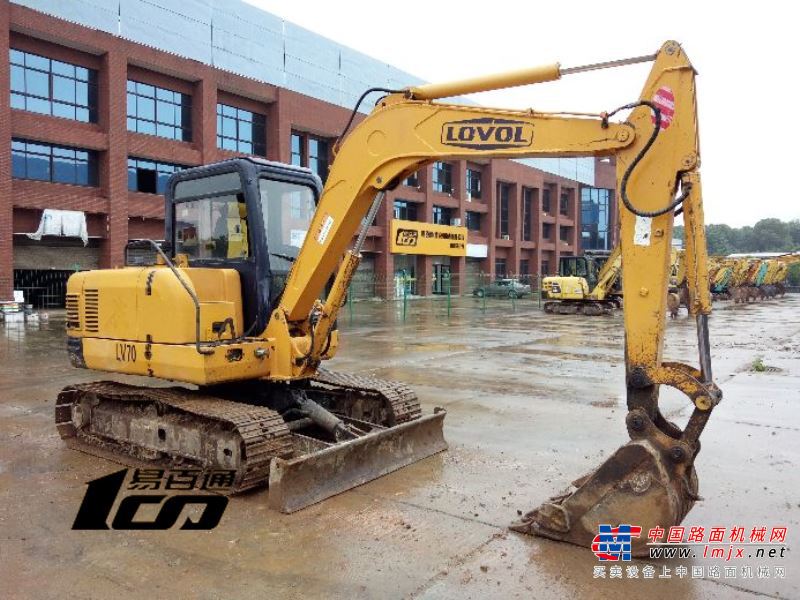湘潭市出售转让二手2010年雷沃FR65V8挖掘机
