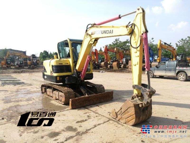 成都市出售转让二手2010年现代R60-9挖掘机