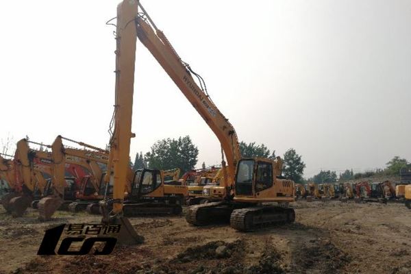 成都市出售转让二手2004年现代R225LC-7挖掘机