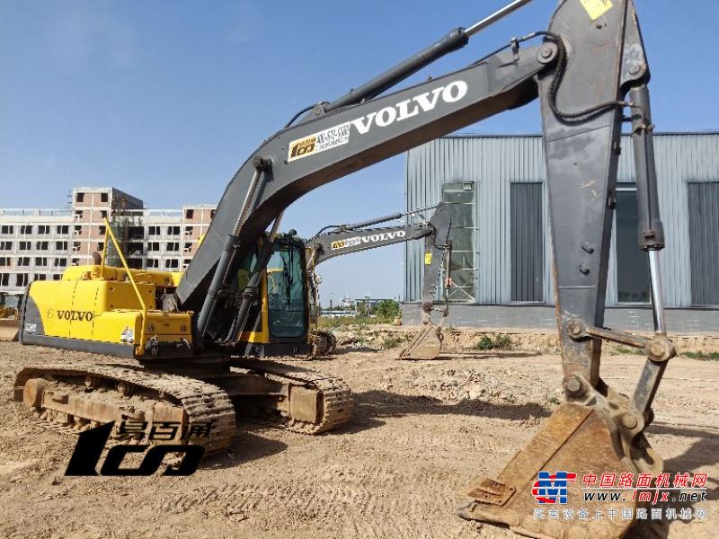 西安市出售转让二手2010年沃尔沃EC210B挖掘机