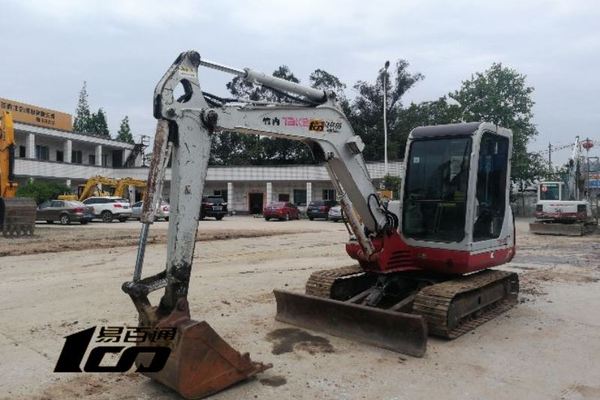 成都市出售转让二手2010年竹内TB160C挖掘机