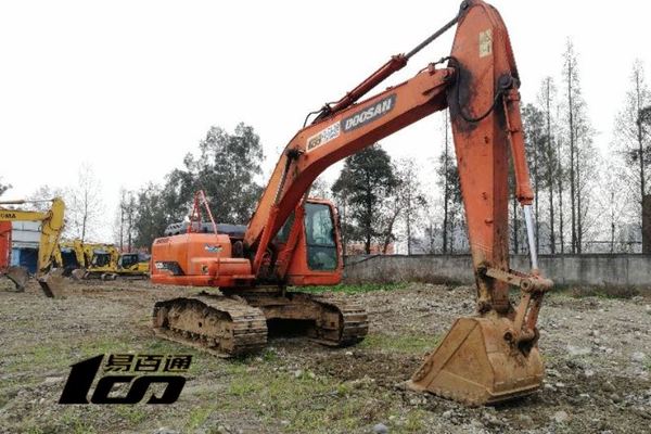 成都市出售转让二手2013年斗山DH215-9E挖掘机