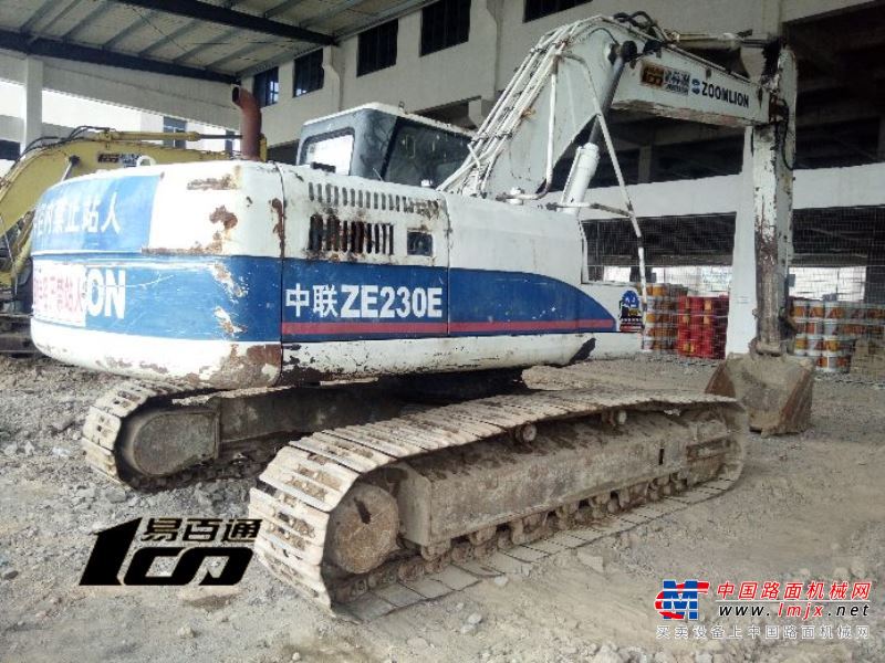 福州市出售转让二手2010年中联重科ZE230E挖掘机