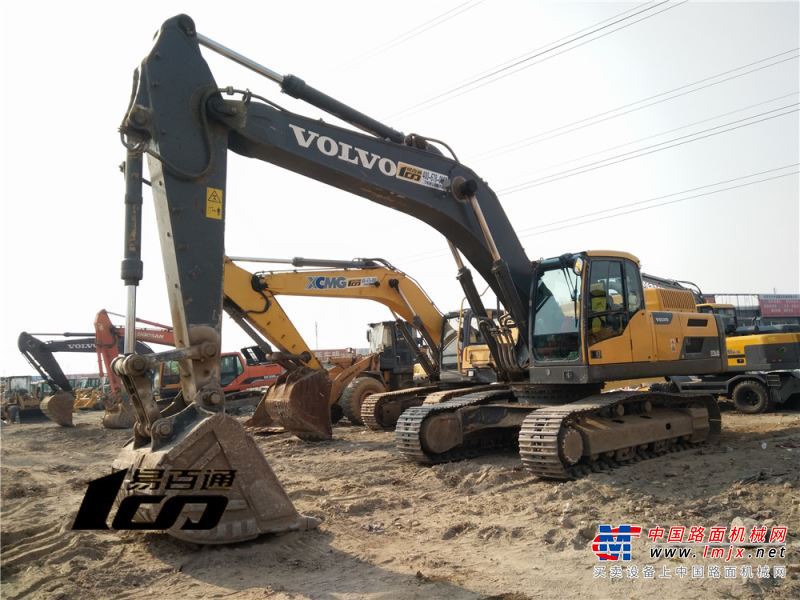北京出售转让二手7032小时2013年沃尔沃EC350D挖掘机
