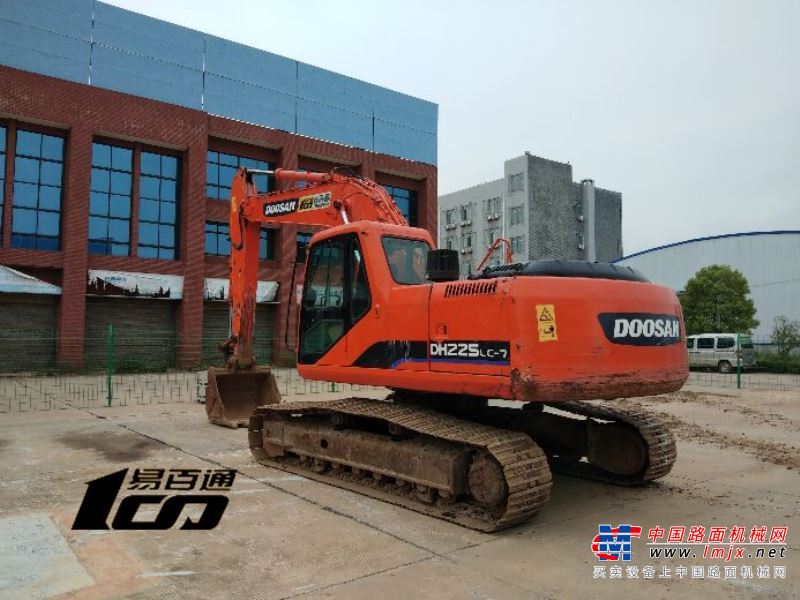 长沙市出售转让二手2009年斗山DH220LC-7挖掘机