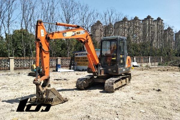 合肥市出售转让二手2010年斗山DH55-V挖掘机