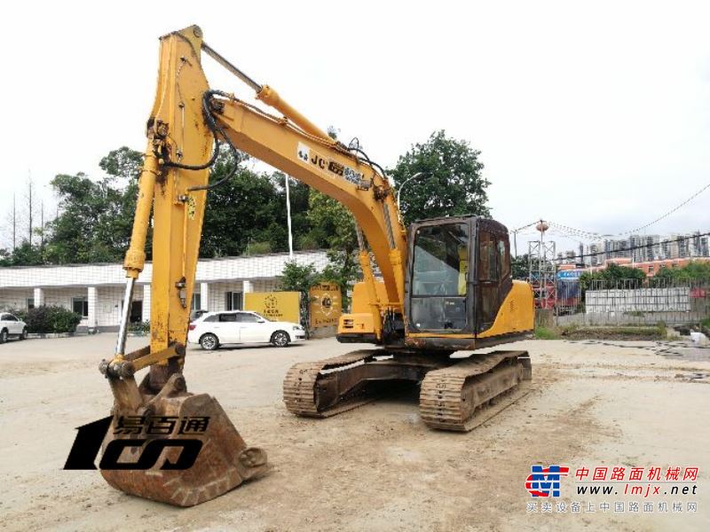 成都市出售转让二手2010年山重建机913C挖掘机