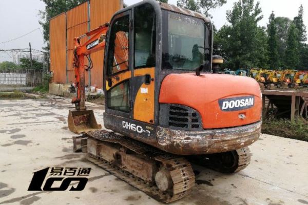 成都市出售转让二手2009年斗山DH60-7挖掘机