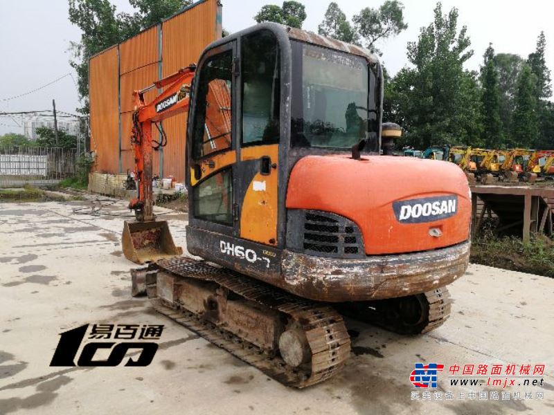 成都市出售转让二手2009年斗山DH60-7挖掘机