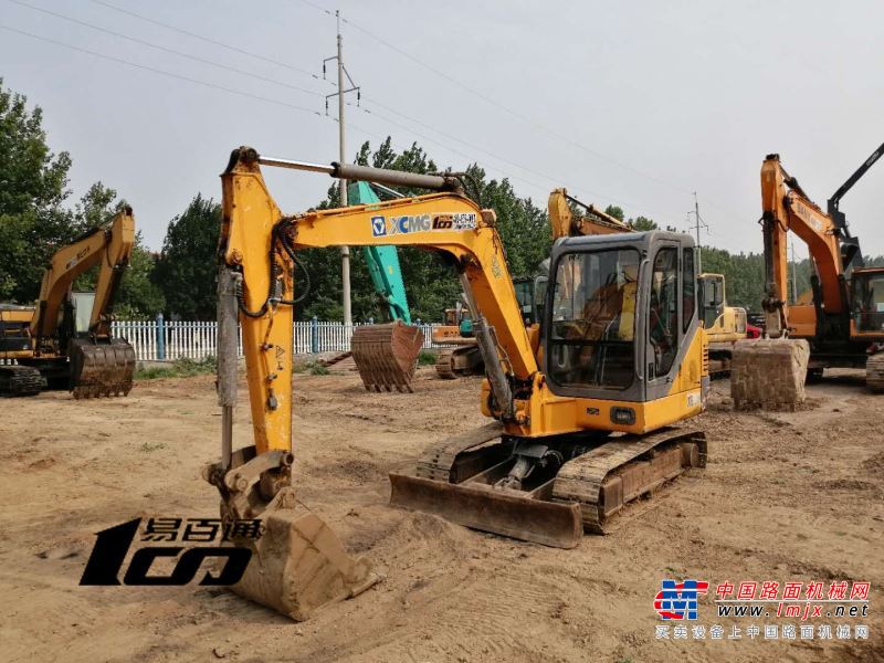 济南市出售转让二手10984小时2012年徐工XE60挖掘机
