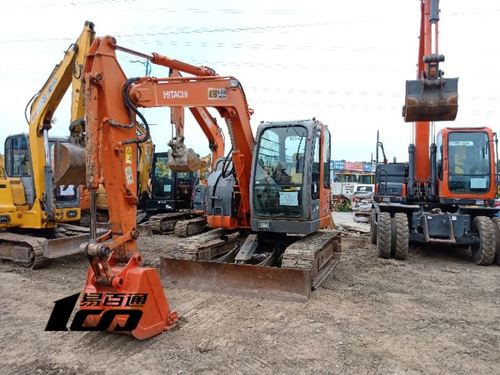 北京出售转让二手9064小时2003年日立ZX75US-A挖掘机