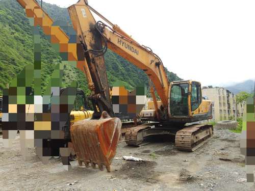 四川出售转让二手8651小时2009年现代R225LC挖掘机