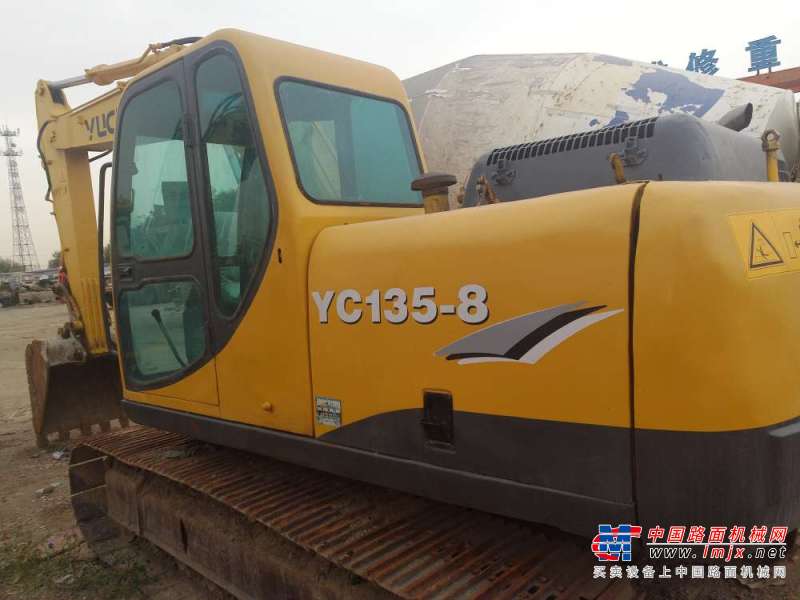 内蒙古出售转让二手6000小时2009年玉柴YC135挖掘机