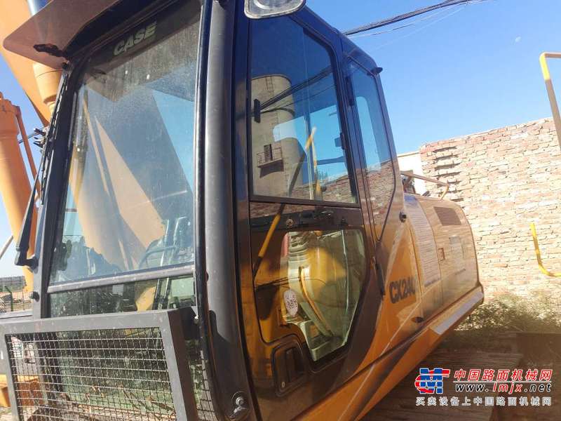 内蒙古出售转让二手5000小时2013年凯斯CX240B挖掘机
