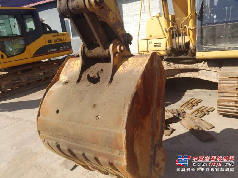 内蒙古出售转让二手8000小时2009年柳工CLG915C挖掘机