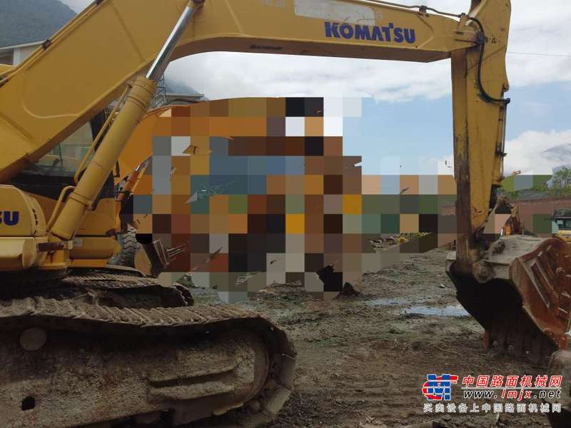 四川出售转让二手9432小时2009年小松PC300LC挖掘机
