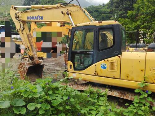 四川出售转让二手8713小时2009年小松PC240挖掘机
