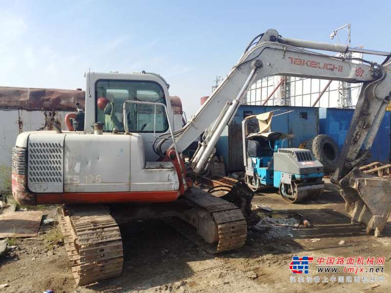 内蒙古出售转让二手6000小时2010年竹内TB175C挖掘机