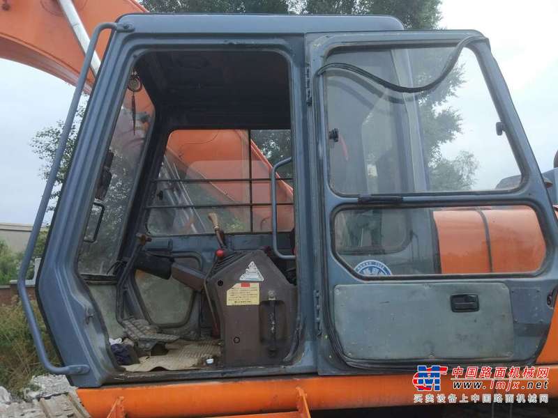 吉林出售转让二手15841小时2003年日立EX270挖掘机