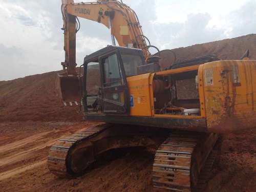 内蒙古出售转让二手7000小时2009年现代R305LC挖掘机