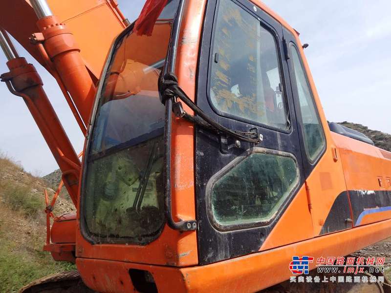内蒙古出售转让二手6000小时2011年斗山DH370LC挖掘机