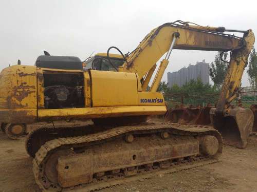 内蒙古出售转让二手8000小时2010年小松PC270挖掘机