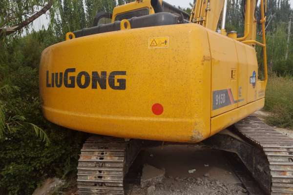 内蒙古出售转让二手600小时2017年柳工CLG915D挖掘机