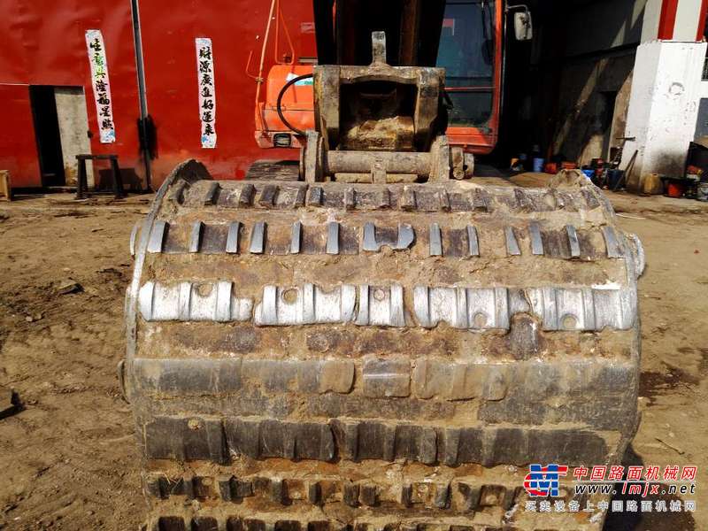 内蒙古出售转让二手9000小时2010年斗山DH220LC挖掘机