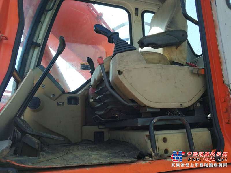 云南出售转让二手8744小时2008年斗山DH225LC挖掘机