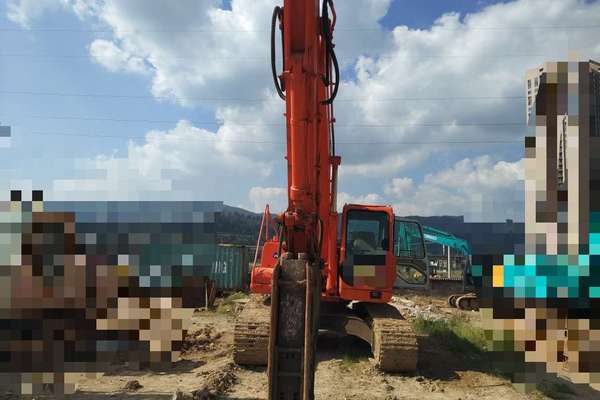 云南出售转让二手8744小时2008年斗山DH225LC挖掘机
