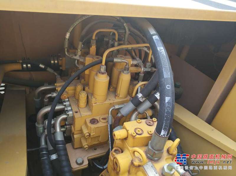 山东出售转让二手300小时2016年厦工XG822LC挖掘机