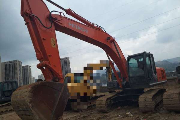 云南出售转让二手3156小时2014年日立ZX250H挖掘机