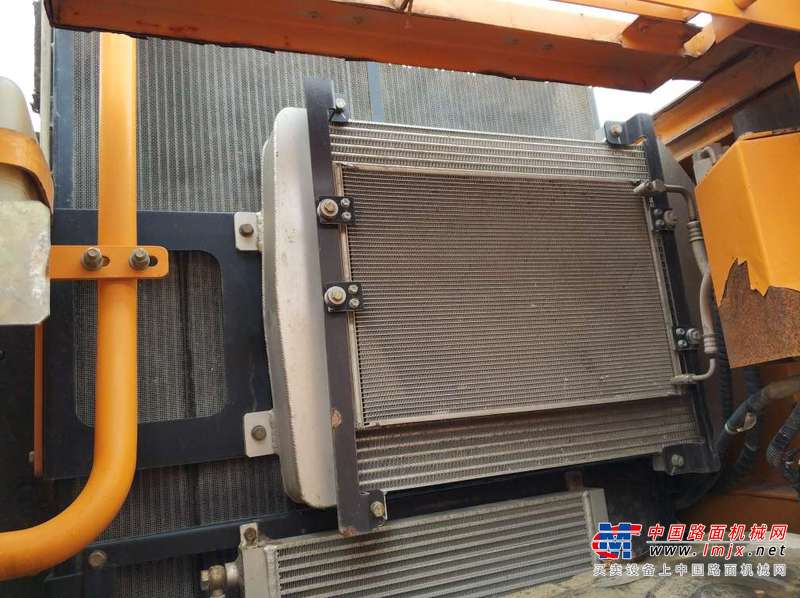山东出售转让二手5800小时2013年三一重工SY265C挖掘机