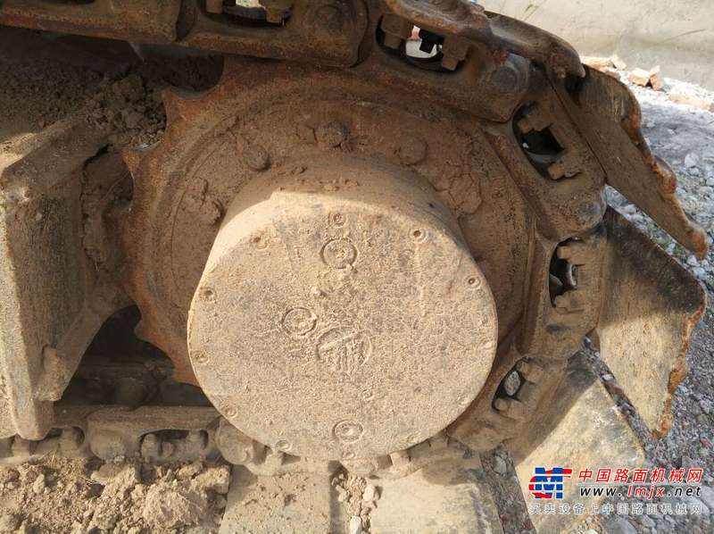 山东出售转让二手6700小时2009年龙工LG6060挖掘机