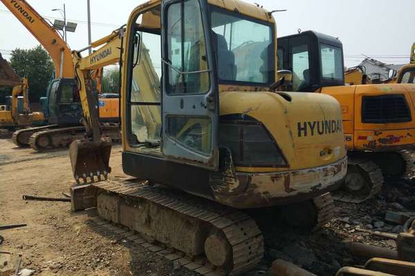 山东出售转让二手7800小时2008年现代R55挖掘机