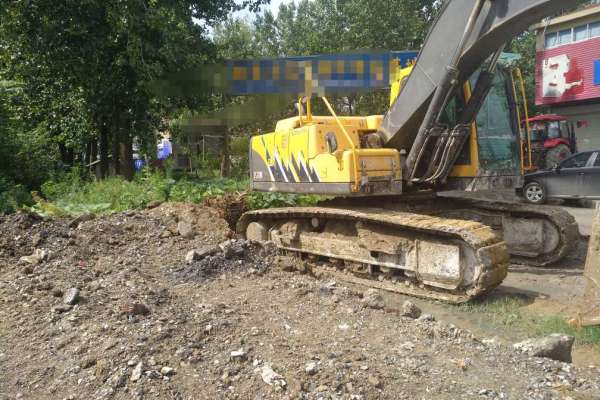 安徽出售转让二手9000小时2012年沃尔沃EC210B挖掘机
