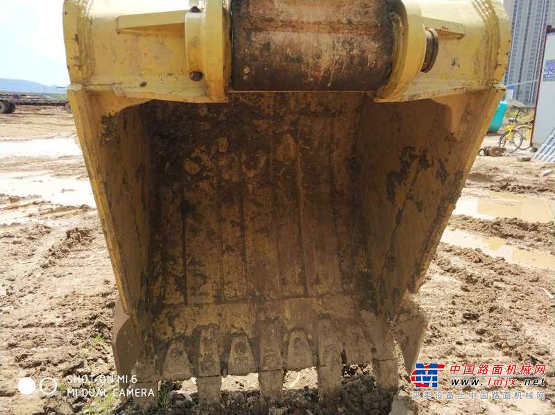 云南出售转让二手7518小时2009年小松PC200挖掘机