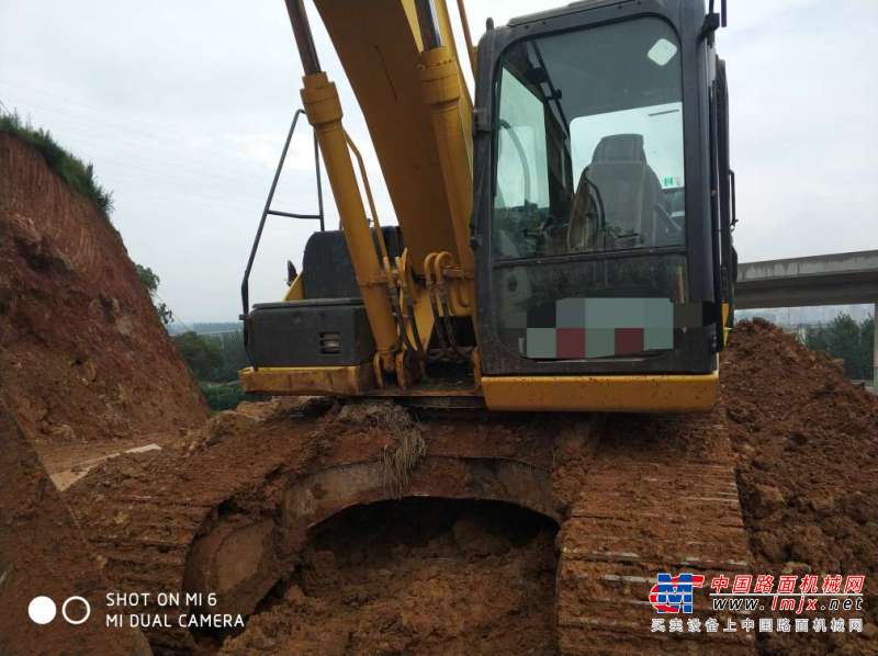 云南出售转让二手6896小时2013年住友SH210挖掘机