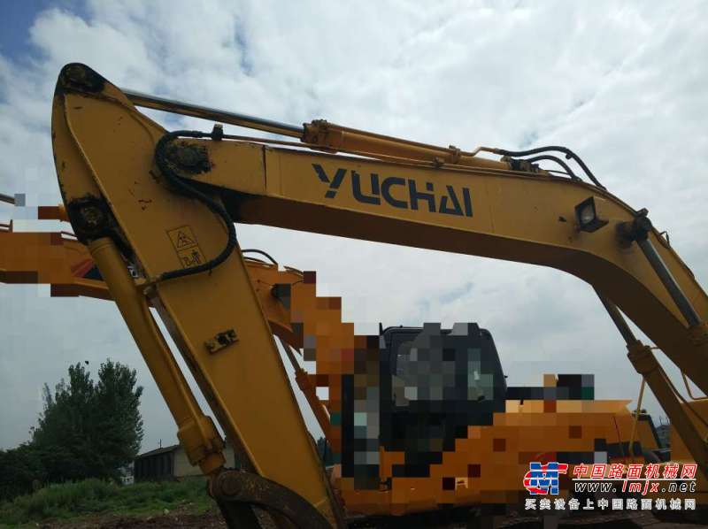 云南出售转让二手8631小时2011年玉柴YC135挖掘机
